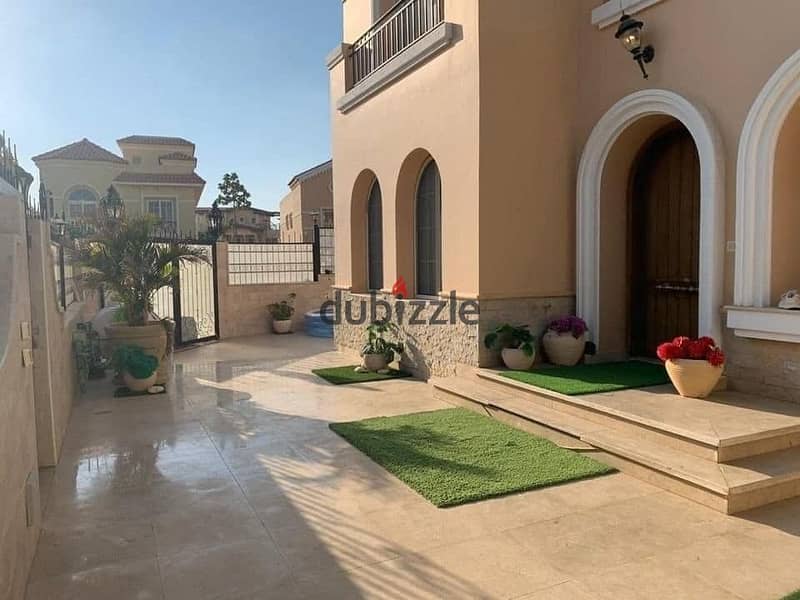 Villa Standalone 686m For Sale Very Prime Location in Hyde Park New Cairo 4