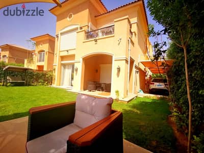 Villa Townhouse Corner 205m for sale in Telal East New Cairo