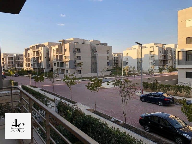 Apartment 150m Bahri Corner for sale with installments with the lowest down payment and installments and the most special layout in Fifth Square 2