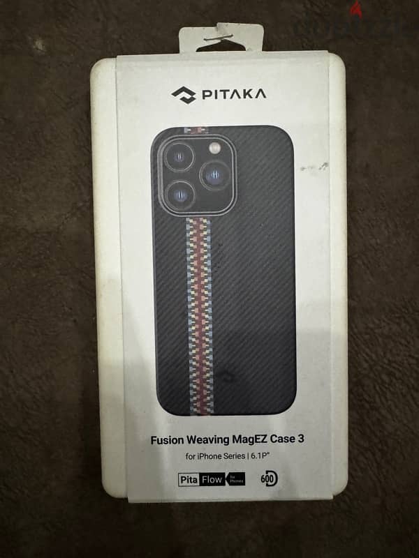 cover magsafe & pitaka iphone 14 pro 3