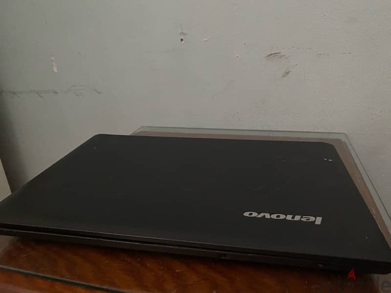 lenovo b570 e intel core i3-2330M, ssd 128 1