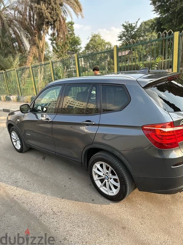 BMW X3 fabrikaa 7