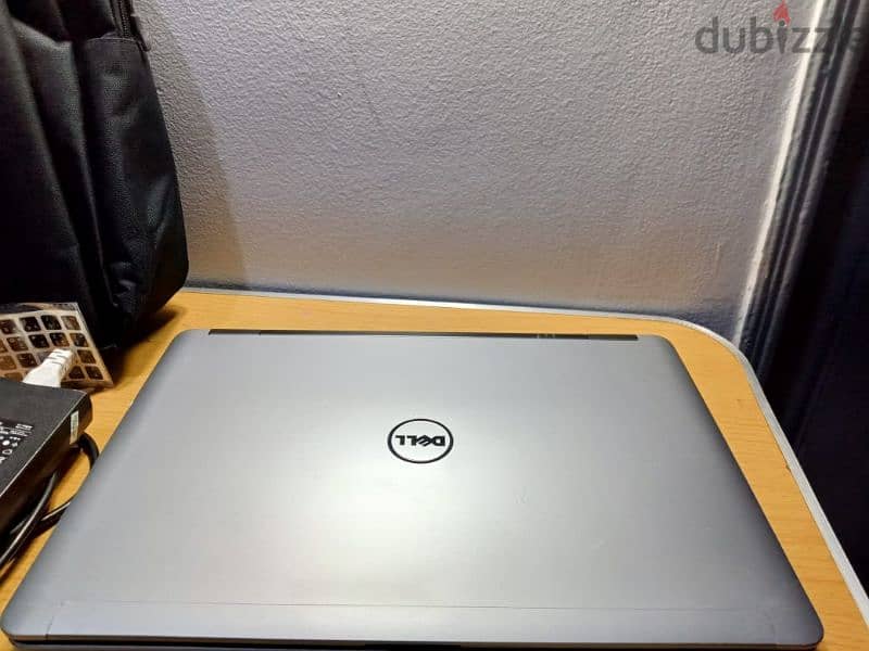 Dell precision ram 16 الجهاز من بلجيكا بهاردين وكارتين شاشه 5