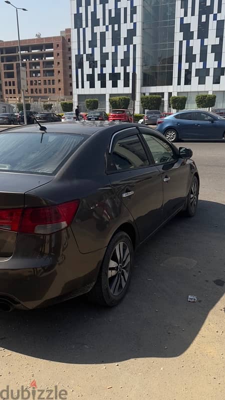 Kia Cerato 2013 8