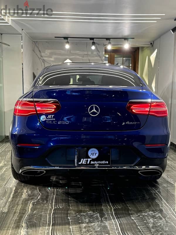 Mercedes Glc 250 AMG 2018 2