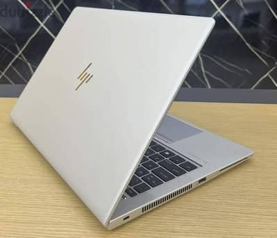 HP Elitebook 745 G5