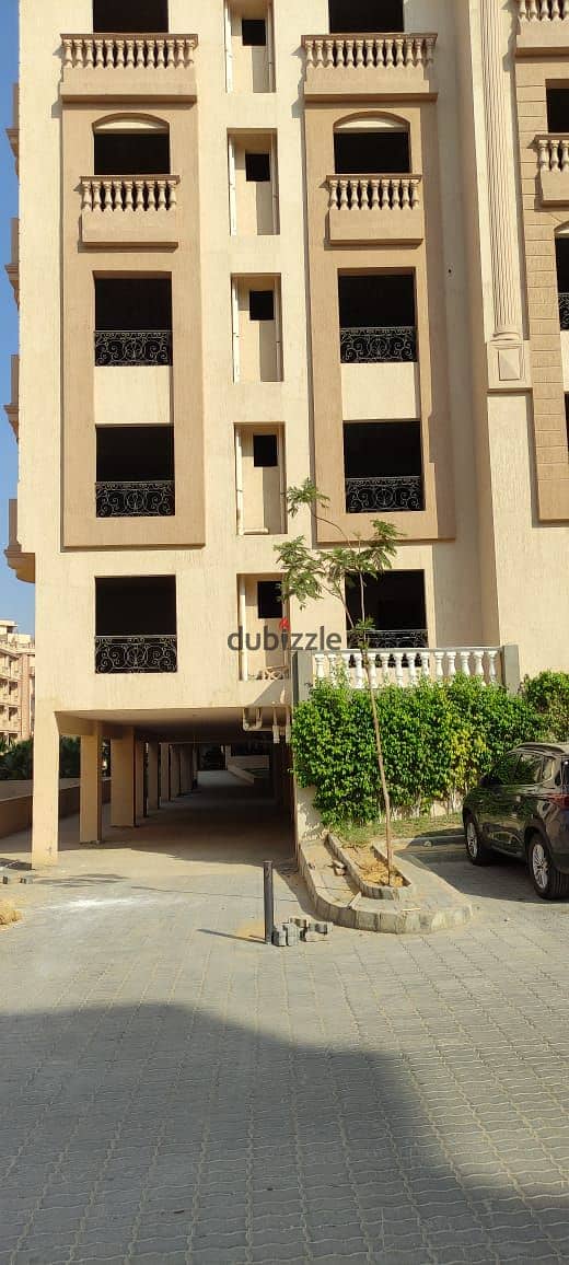 Apartment for sale in Fifth Settlement ready to mve in Ashrafeya Compound 0