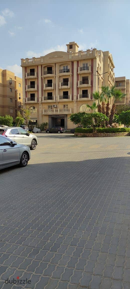 Apartment for sale in Fifth Settlement ready to mve in Ashrafeya Compound 4