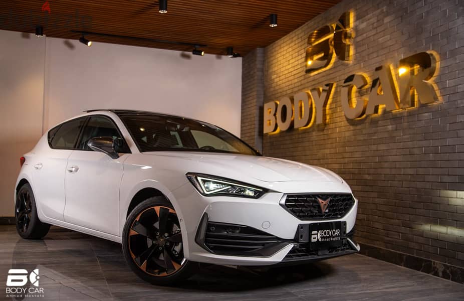 كوبرا ليون Cupra Leon 1