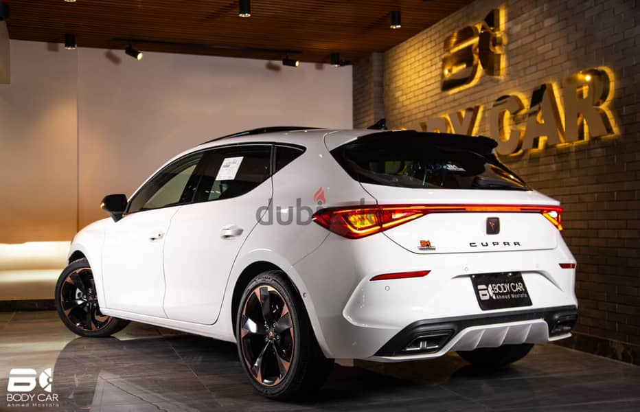 كوبرا ليون Cupra Leon 11