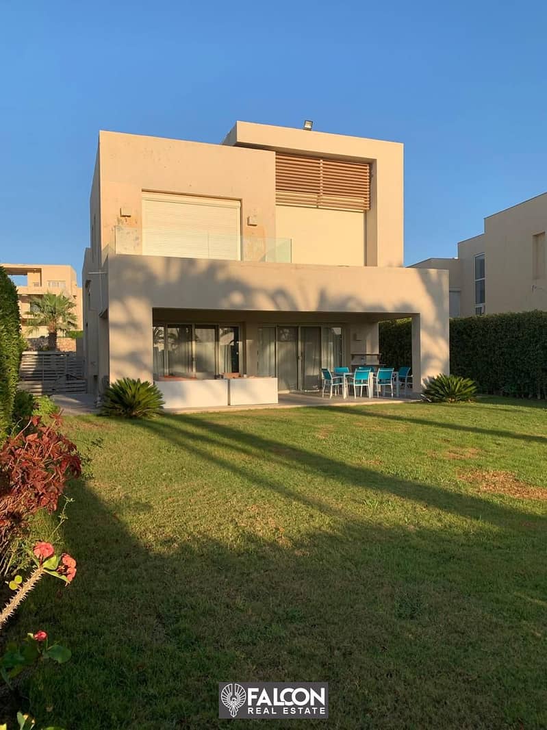 Ready To Move Twin  House Villa 255m Very Prime Location Pool View For Sale In La Vista Patio Prime Shorouk With Installments 2