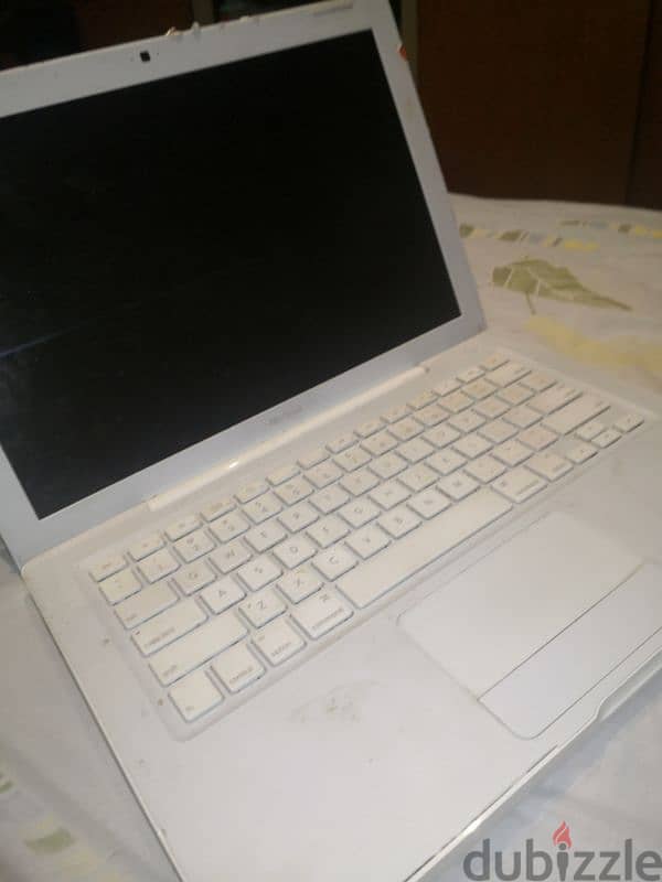 apple macbook mid 2009 3