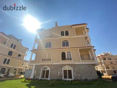 Duplex 272 m, a bargain, immediate delivery in Sheikh Zayed, next to Grand Heights, in installments