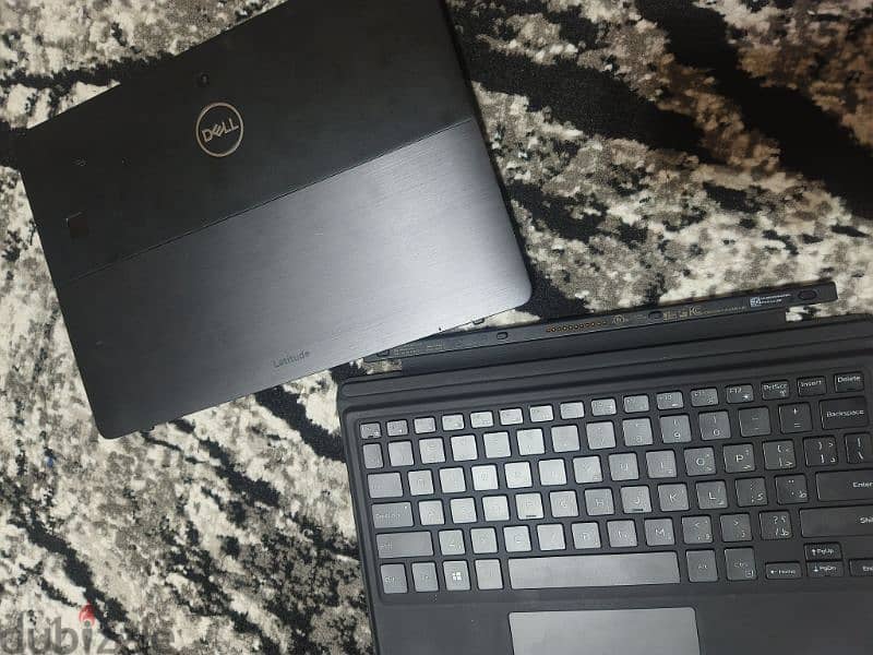 Dell laptop and Tablet windows. Dell latitude 5290. Core i5 Gen 8 Ram8 4