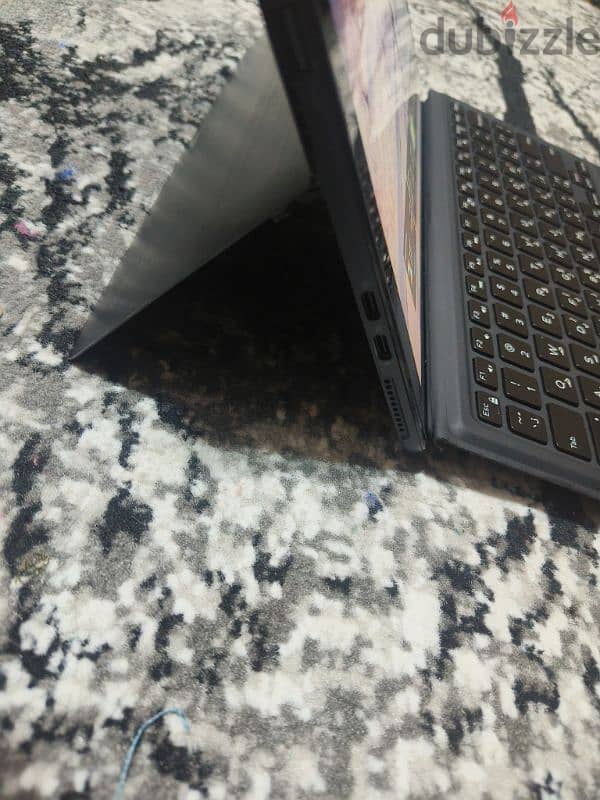 Dell laptop and Tablet windows. Dell latitude 5290. Core i5 Gen 8 Ram8 8