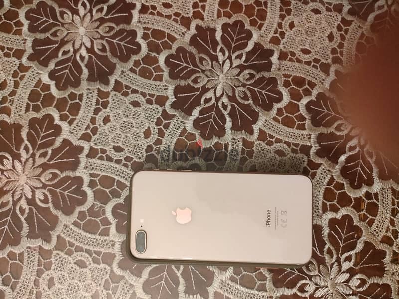 iPhone 8 plus 1