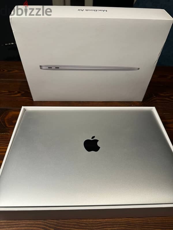 macbook air 2020 m1 like new 1