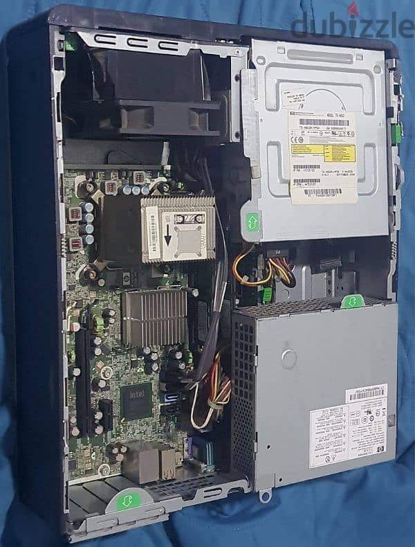 كيسة HP Compaq dc7900 SSF و شاشة DELL 19 بوصة 2