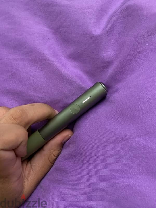 iQos iluma dark green 3