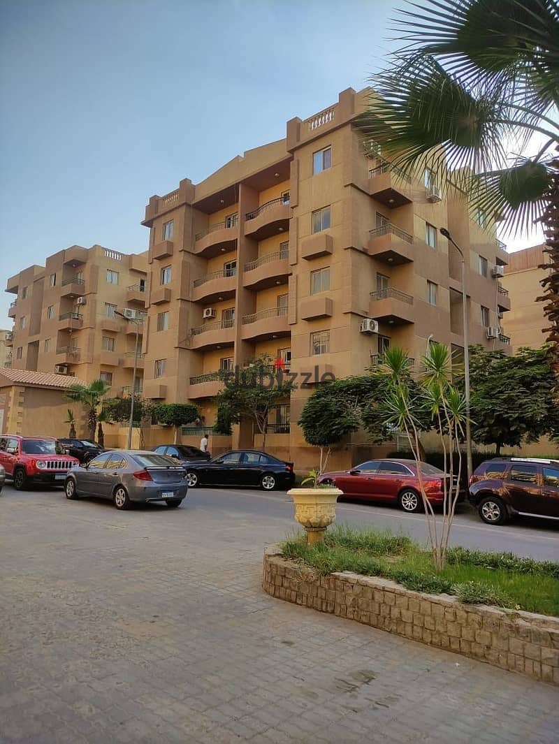 for sale apartment ready to move with installments in the Fifth Settlement next to the Waterway 4