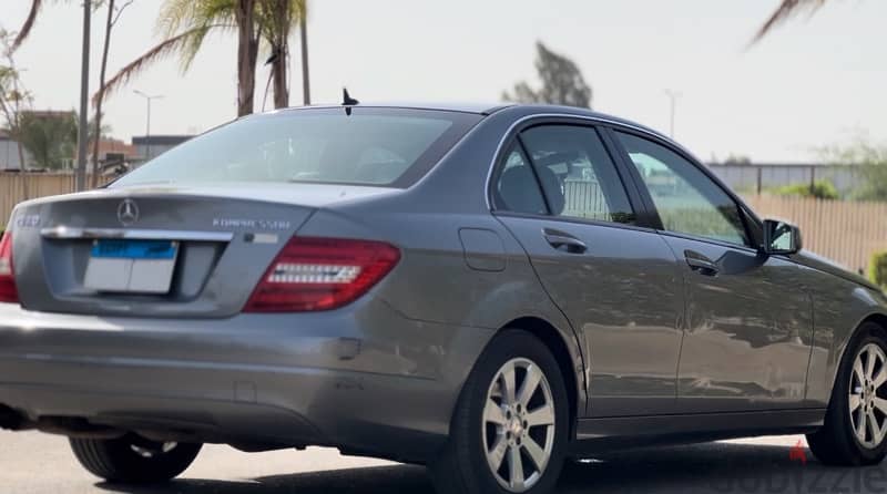 Mercedes-Benz C180 Kompressor 2012 / مرسيدس بنز سي 180 2012 2