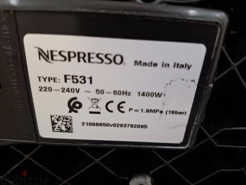 للبيع ماكينه اسبرسو كبسولات  ماركة نسبرسو  Nespresso Gran Lattissima 10