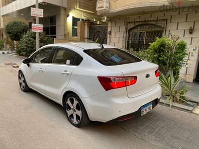 Kia Rio 2013 خليجي كامله فبريكا بالكامل