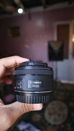 canon 50mm   1.8 0