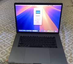 like new macbook pro 16 inch i7 2018 ,32gb ram ,512gb ssd 0