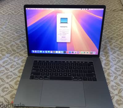 like new macbook pro 16 inch i7 2018 ,32gb ram ,512gb ssd