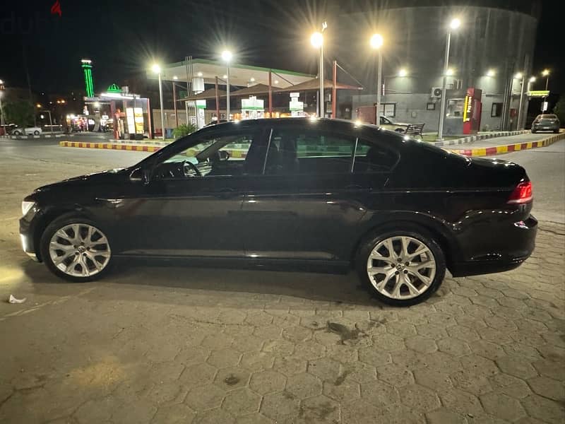 Volkswagen Passat 2016 Excellent Condition !! 12