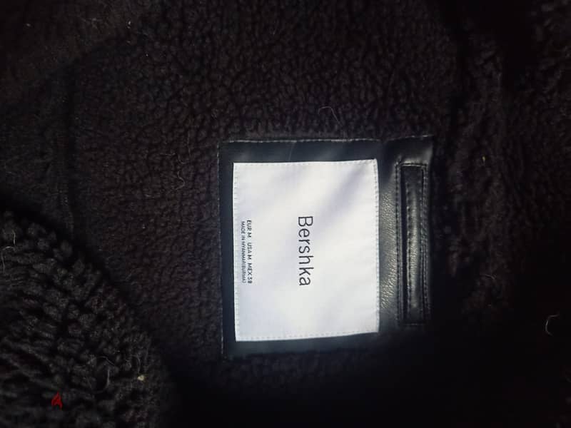 Bershka double faced black jacket- جاكت اسود بريشكا 5