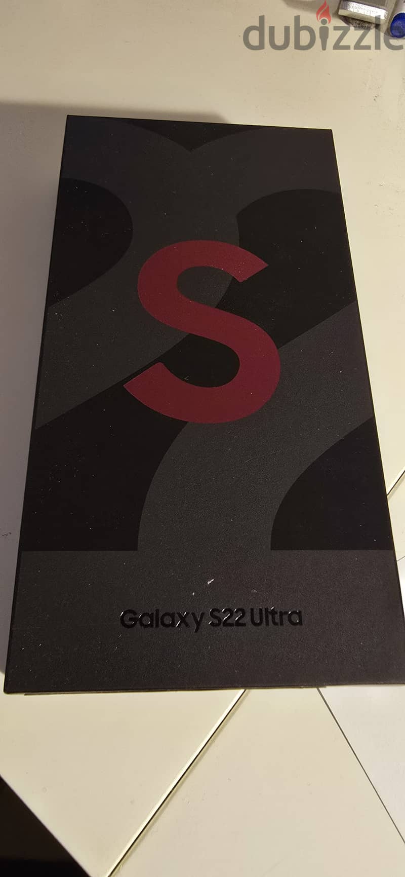 Samsung S22 Ultra استخدام بسيط جدااا + اكسسوارات اصلية 17