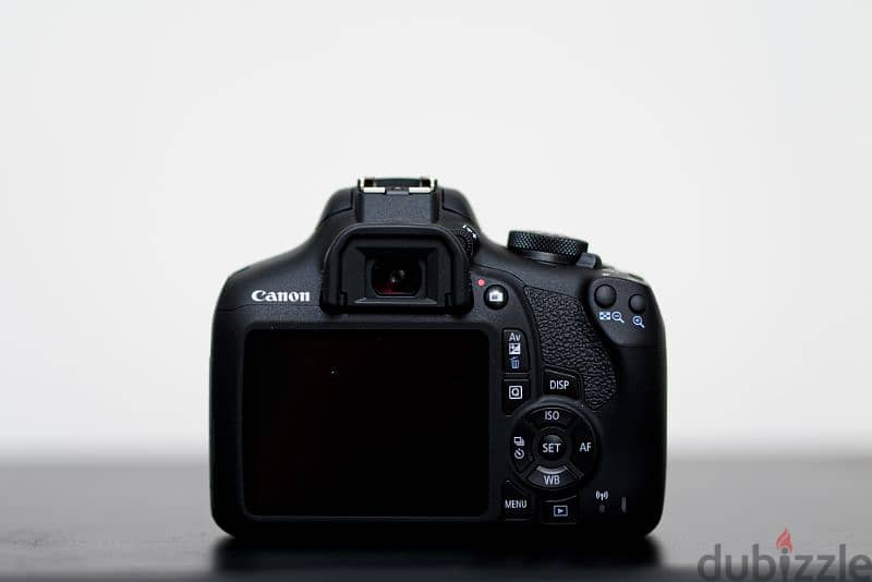 Camera canon T7 zero 2