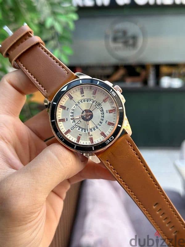 GUCCI MAN WATCH  جلد جوتشي رجالي عداد تاريخ يعمل & اوستيك جلد اسباني & 16