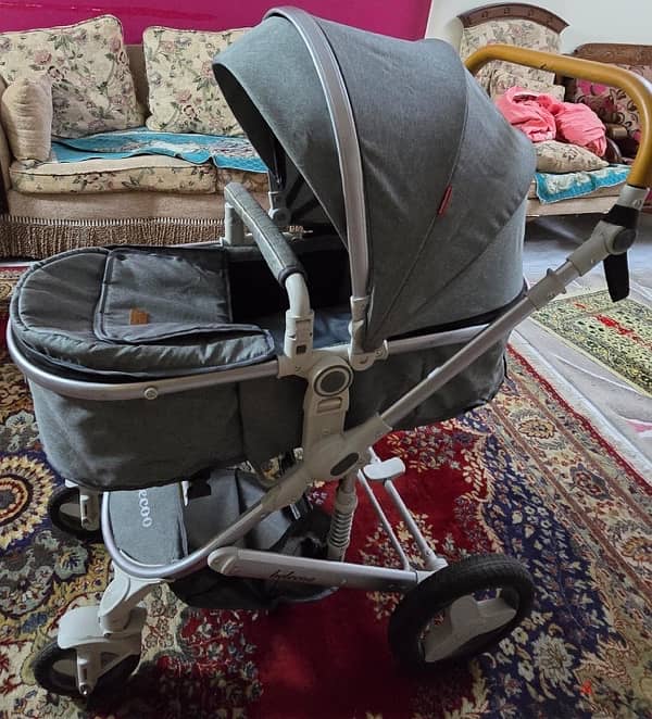 stroller with car seat used 10 times onley 6