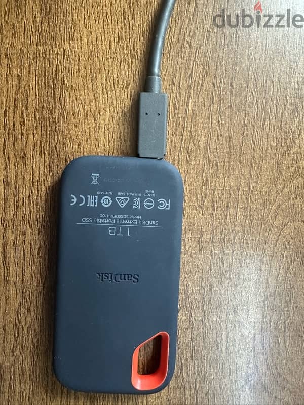 Sandisk External SDD 1TB Extreme 1GB/s Transfer Speed 0