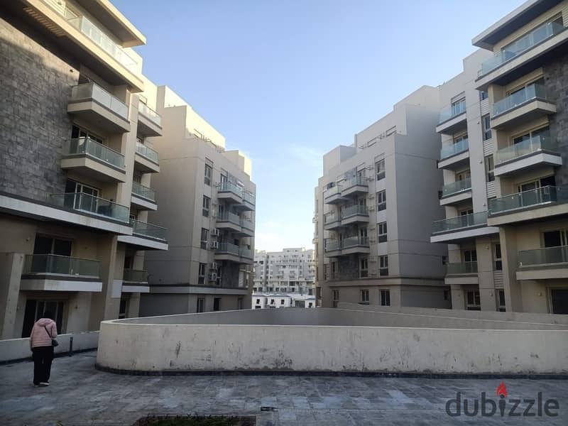 Opportunity, apartment for sale ,Ready to move , 165 meters, fully finished, in Mountain View i City,  new Cairo 11