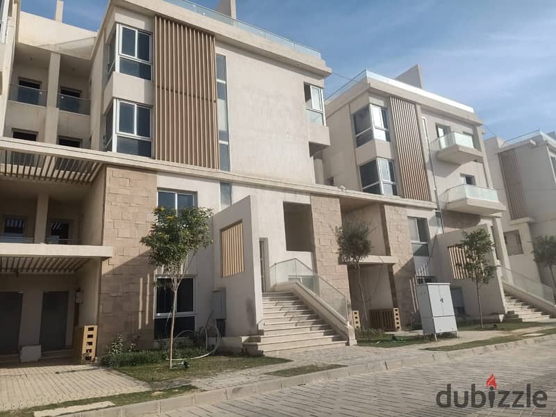 Park villa for sale, Ready to move, Club park view at a lower price in the market including a clubhouse, maintenance in Mountain View i City new Cairo 6