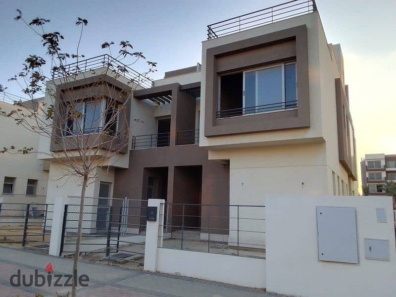 Twin house, Ready to move , 300 meters, with roof 88 meters, with a prime view, in Palm Hills, new Cairo 4