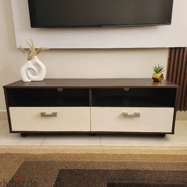 Tv Table Unit - ترابيزة تليفزيون 2