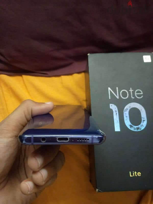 للبيع او البدل وحش شاومي mi not 10 lite ممكن بدل بحاجه نفس المستوى 1