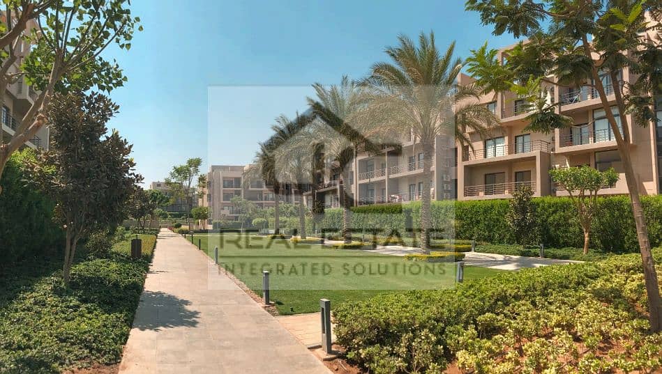 Fully finished apartment Bahri View garden for sale in Fifth Square 12