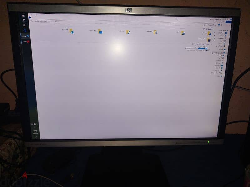 شاشه hp ٢٤ بوصة 1