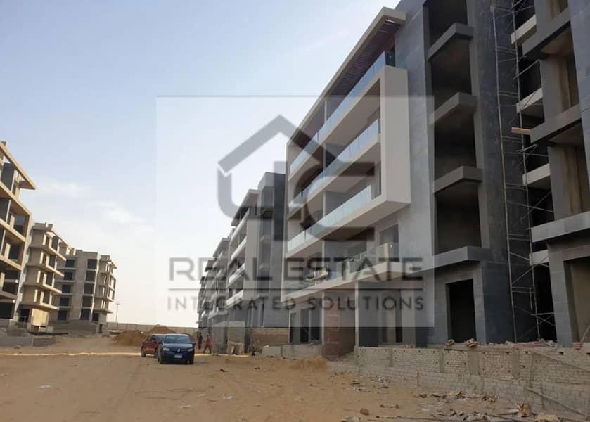 apartment 128 m in al patio oro compound in prime location ready to move 1