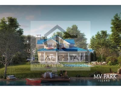 Standalone villa 215 m bahry corner view landscape ready to move in Mountain View Compound