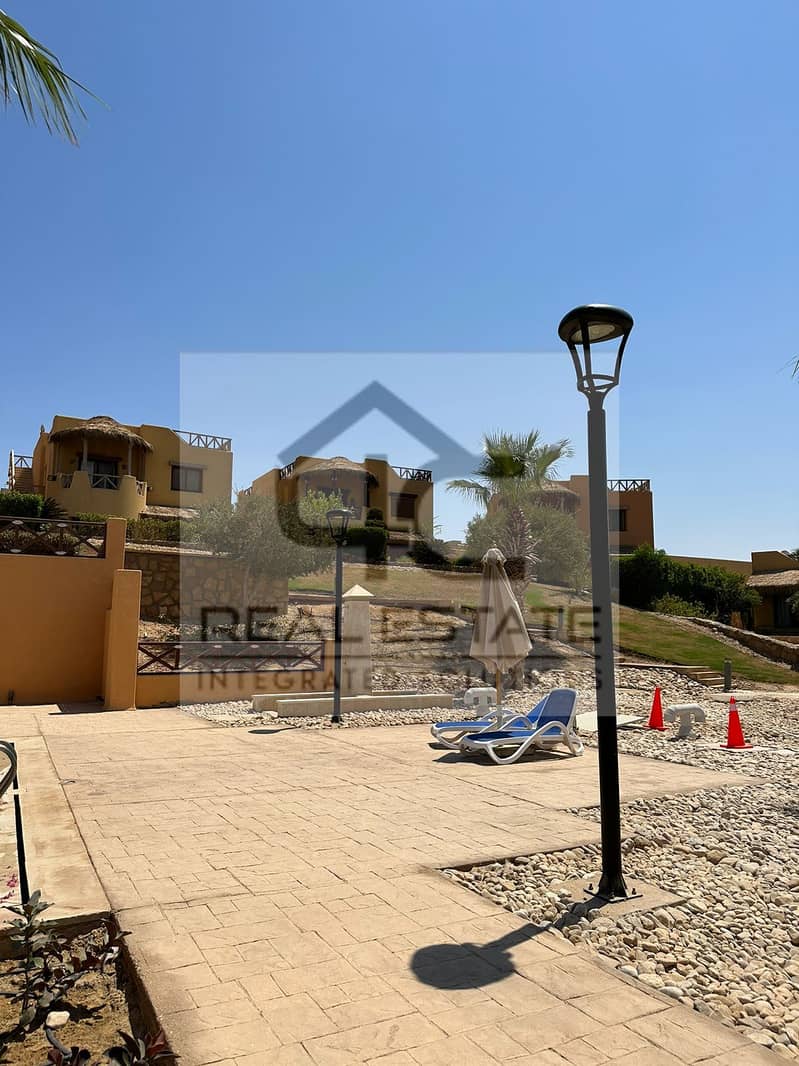 Stand-alone Fully finished, ready to move in  Directly on swimming pool  First valley on the sea  Sea-view from all bedrooms 4BR with negotiable price 24