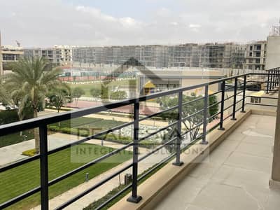 Fully finished prime location apartment for sale in Fifth Square - Al Marasem