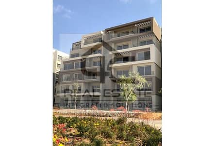 Apartment for sale 207m prime location in palm hills new cairo ready to move