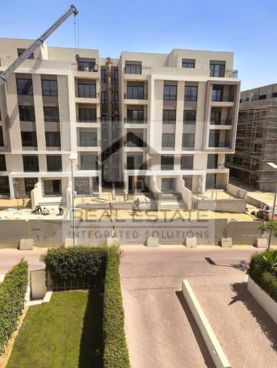 Apartment 158 m Very Prime Location with down payment and installments in Fifth Square